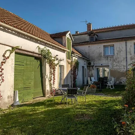 아파트 165m2 De Confort, Clim, Calme, Parc A 100m Saint-Germain-de-Marencennes